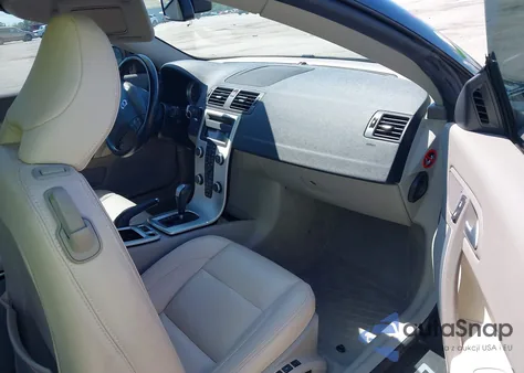 2011 Volvo C70 T5 from USA, damaged, VIN YV1672MC9BJ120330